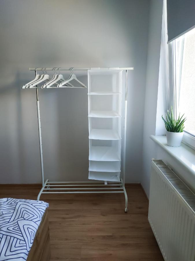 Uroczy Pod Skarpa Apartment *